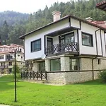 Hotel Everwood & Restaurant 3*