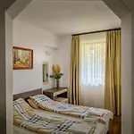 Hotel Everwood & Restaurant 3*