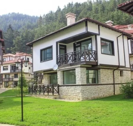 Hotel Everwood & Restaurant 3*