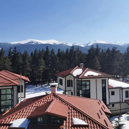 Everwood & Restaurant Hotel 3*