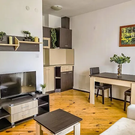 Everwood & Restaurant Hotel Govedartsi