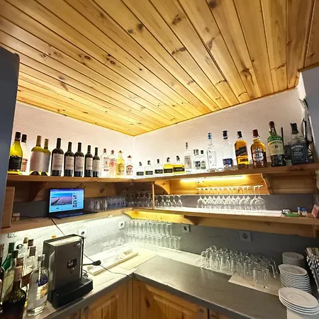 Hotel Everwood & Restaurant 3*