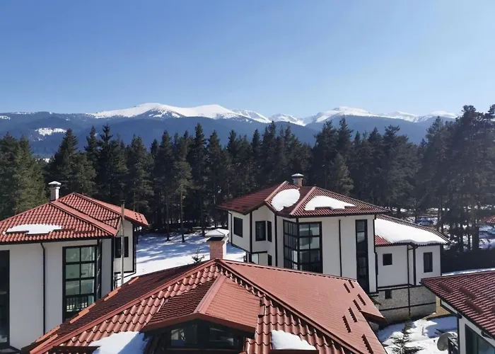 Everwood & Restaurant Hotel 3*