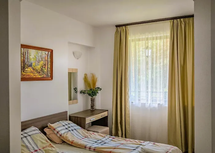 Hotel Everwood & Restaurant 3*