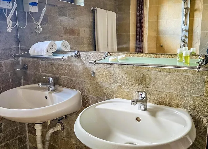 Everwood & Restaurant