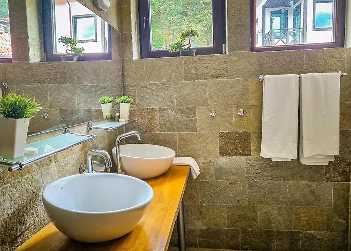 Everwood & Restaurant Govedartsi