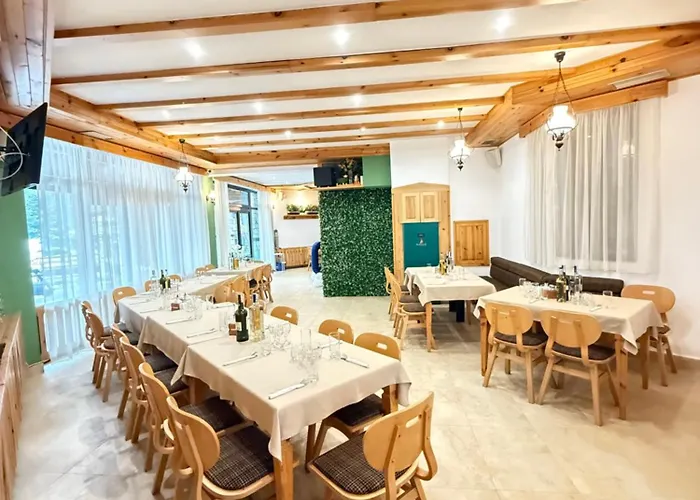 Hotel Everwood & Restaurant