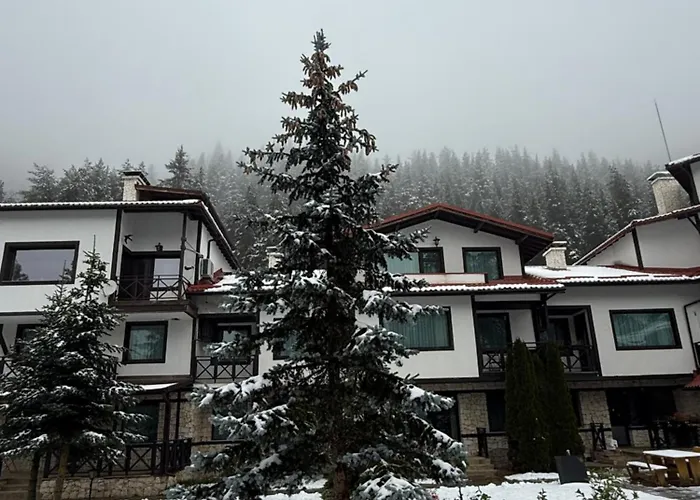 Hotel Everwood & Restaurant